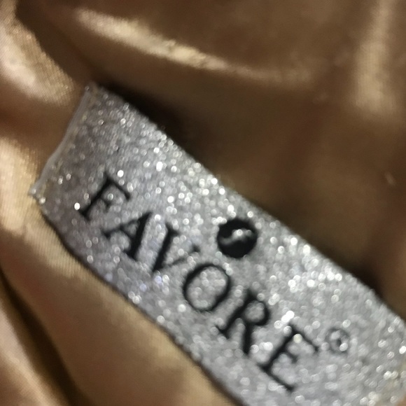 Gold Lace Peplum Gown Size 4 - Picture 7 of 10